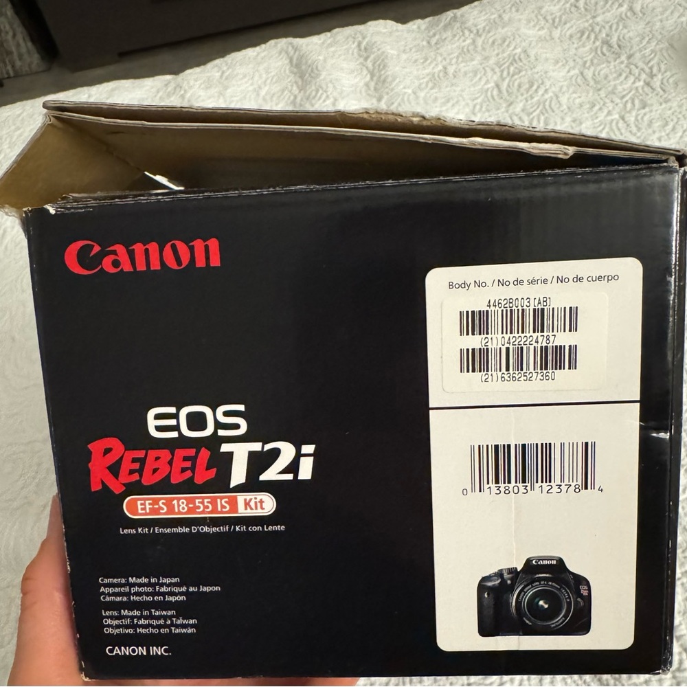 Canon
EOS REBEL T2i
EF-S 18-55 IS Kit
for film with multiple lenses and gadgets